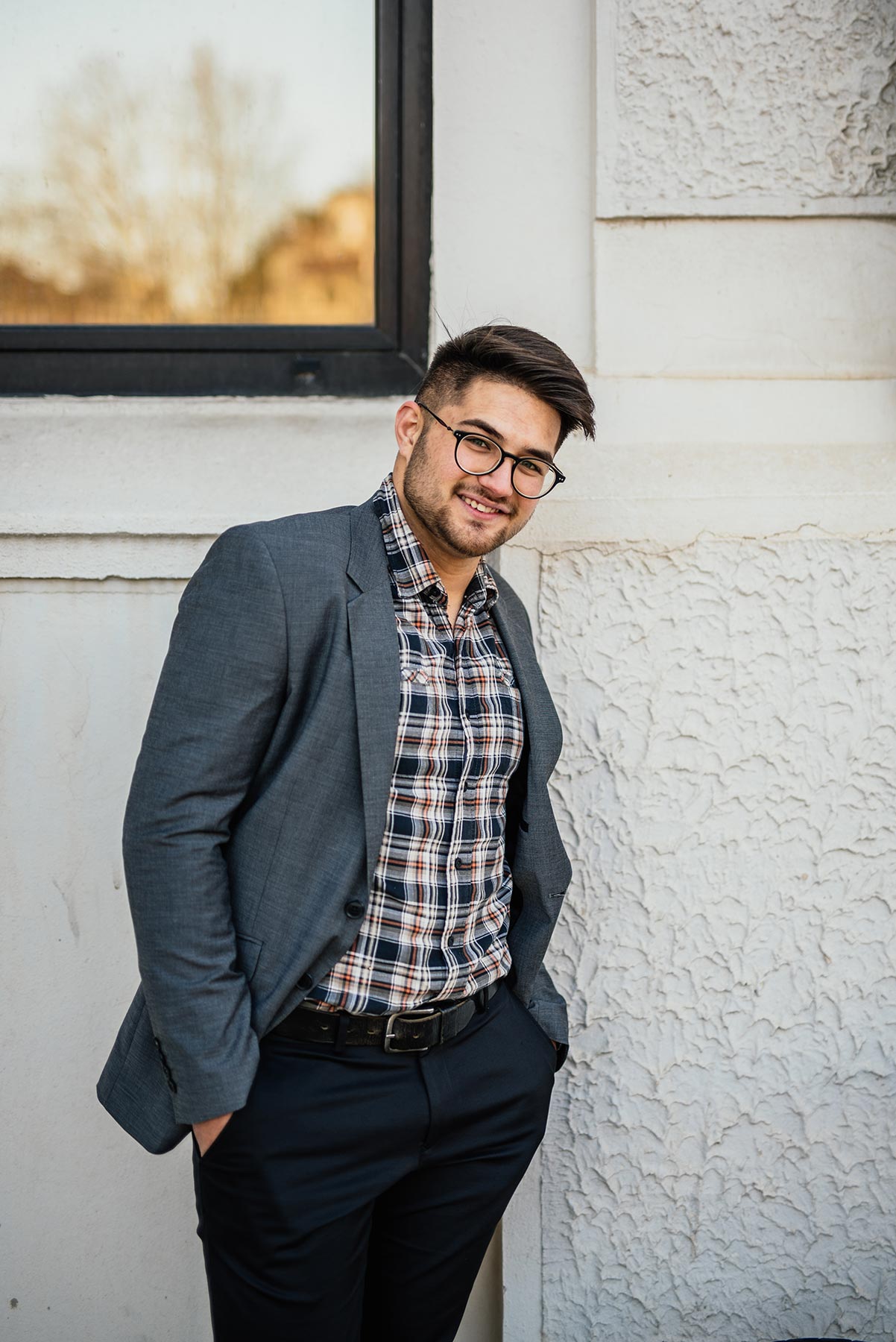 young man portrait wrqx8sx.jpg